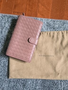 Bottega Veneta Dusty Rose Intrecciato Leather Wallet